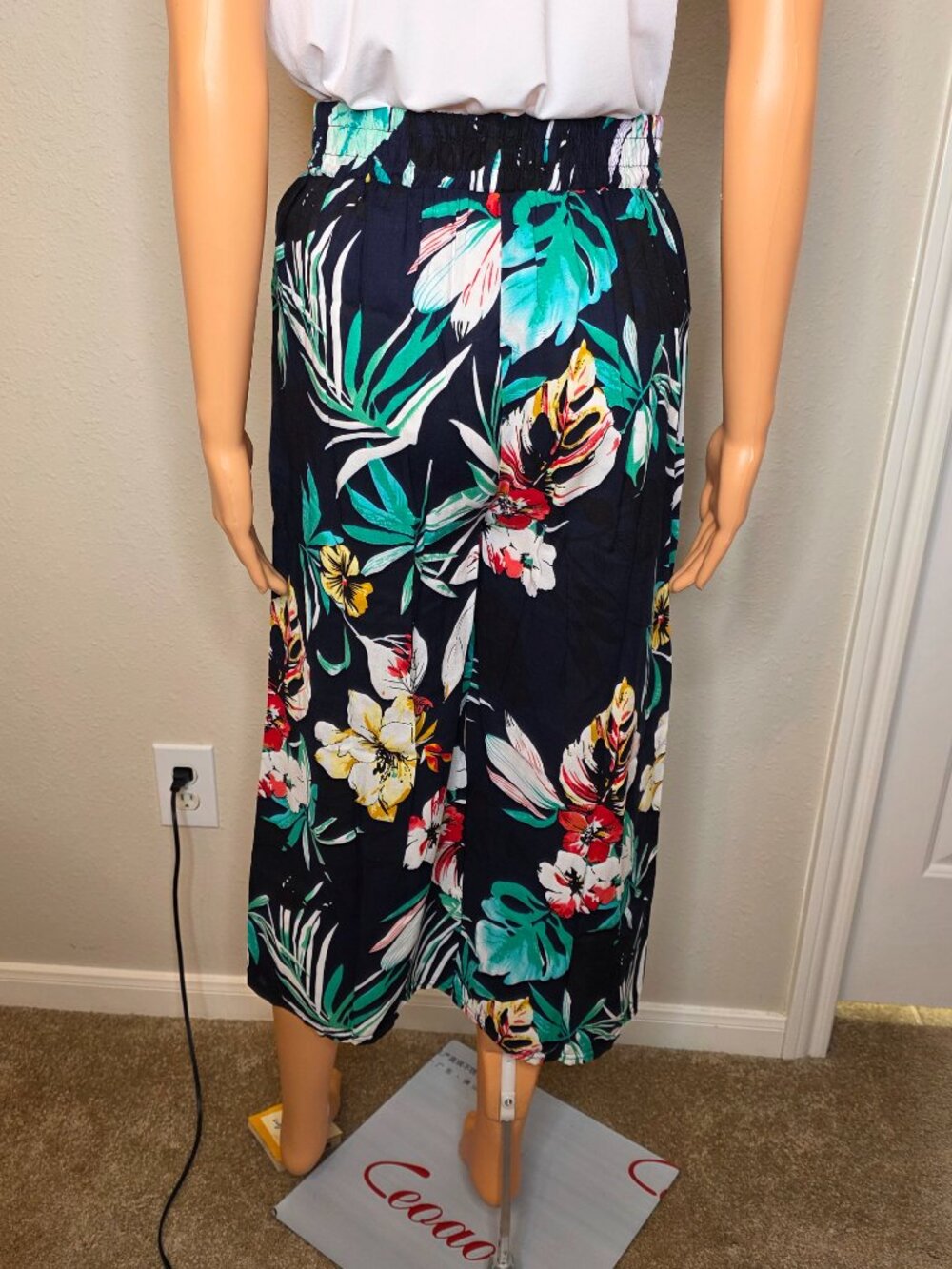 GM Fashion USA New Floral casual high waisted wide leg pants one size. - Picture 10 of 12
